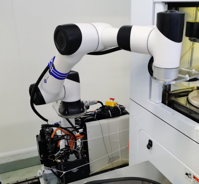 Kuka Robotic Arm 10kg الحمولة الصافية تحل محل Kuka لمتجر مواد البناء بالمكتبة