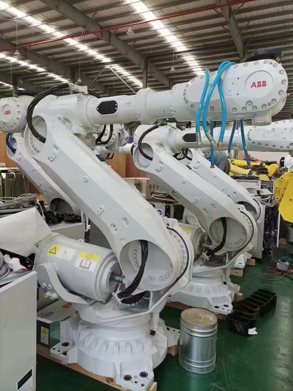ذراع روبوت أب ميكانيكي للبيع ABB IRB 6700 خط حزمة بطارية الاستغناء 2600 مم