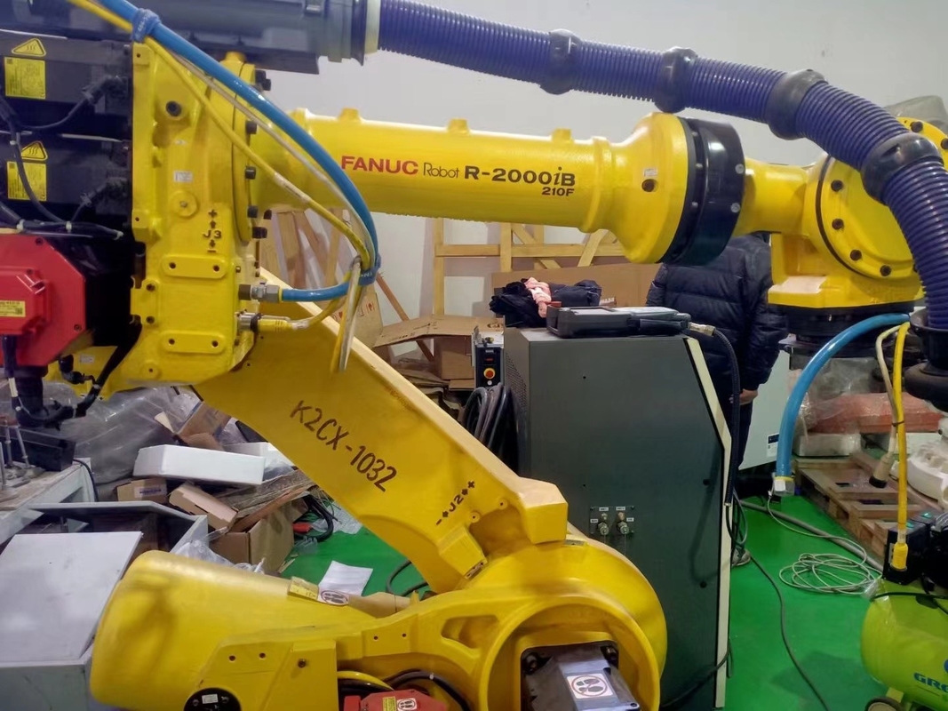 ذراع روبوت Fanuc 165F Gradot الصناعي مع ذراع طويل للغاية يبلغ حمولة 2655 مم 165 كجم