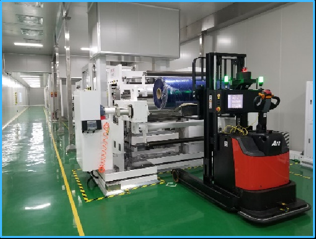 الروبوت الشوكي AGV السرعة القابلة للتعديل 0-1500mm/s 270kg الوزن الذاتي معتمد CE