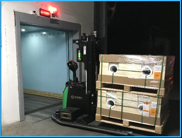 بطارية الفوسفات الحديدي الألومنيوم AGV 2 ساعة شحن مركبة ذاتية التوجيه 24 ساعة الصمود